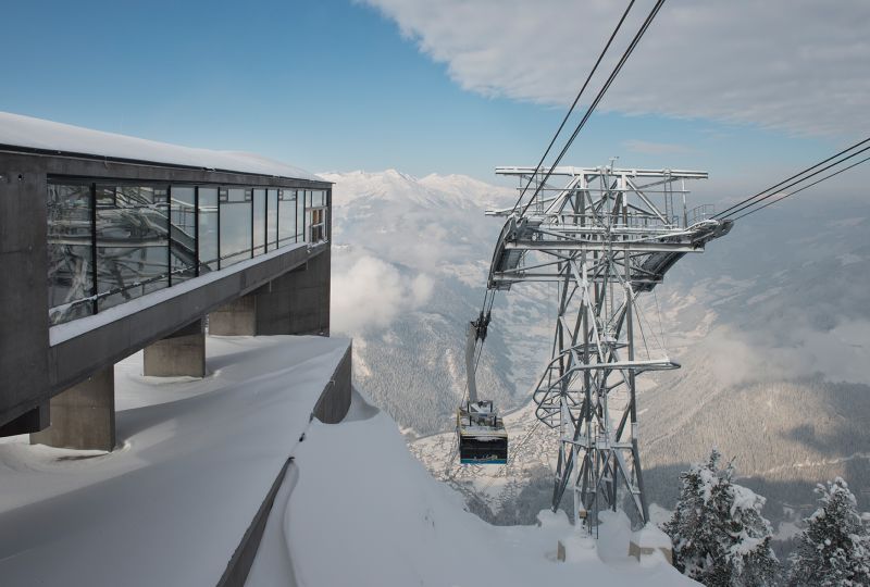 MayrhofnerBergbahnen_Ahornbahn_Winter.jpg