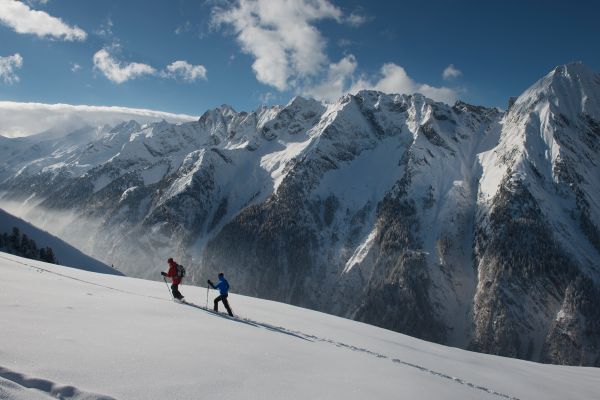 MayrhofnerBergbahnen_Winterwandern_am_GeniesserbergAhorn.jpg
