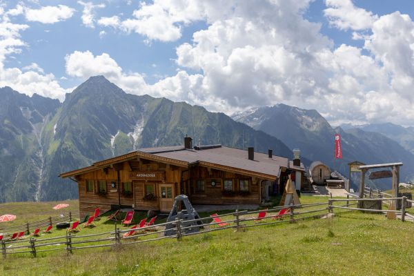 2X4A1063-Pano-2__Ahornhütte_Sommer2018_becknaphoto.jpg